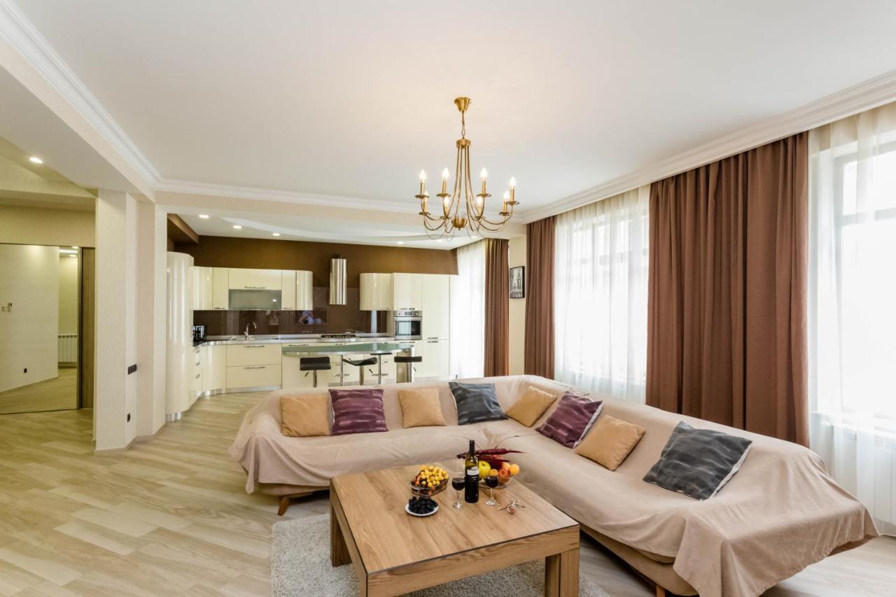 Rustaveli Residence III Tbilisi Ngoại thất bức ảnh